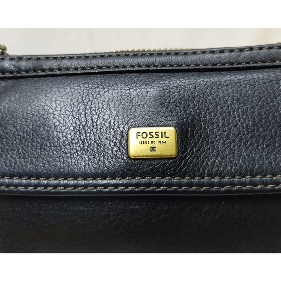 Fossil Black Pebbled Leather Credit Card ID Window Zipper Closure Wallet - Picture 4 of 16